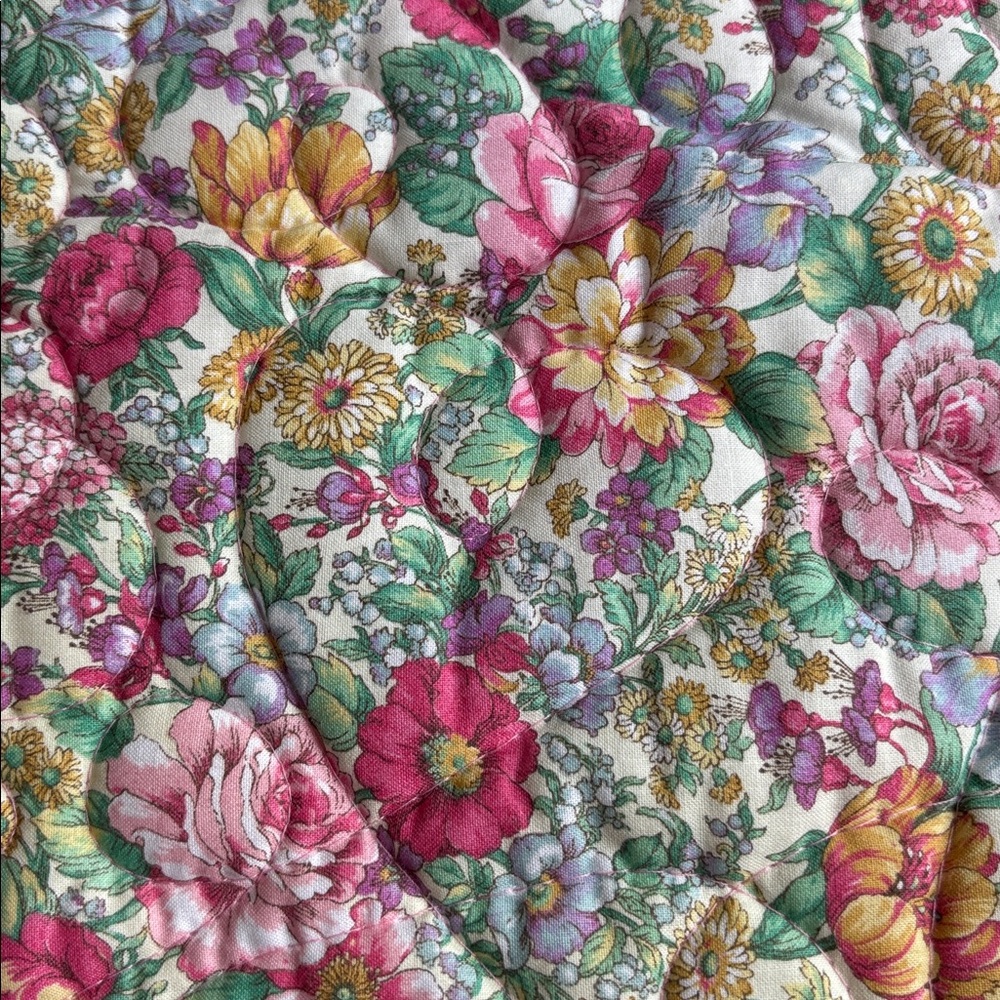 Handmade Floral Placemat Set - Picture 4 of 8